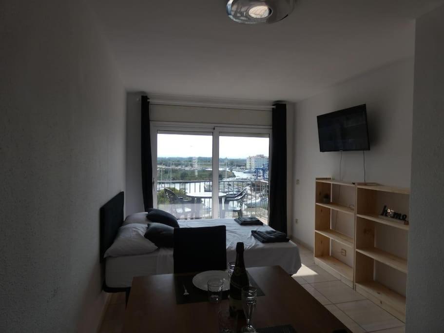 Estudio Con Vistas, Apartment *